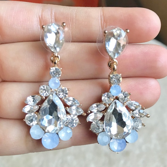 Sparkling Diamond & Crystal Faux Gem Earrings Set - Picture 7 of 8